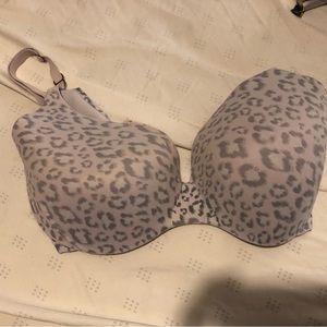 38c Victoria secret bra